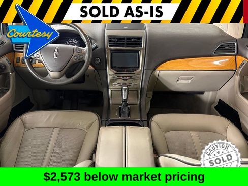 Used 2013 Lincoln MKX AWD image 39
