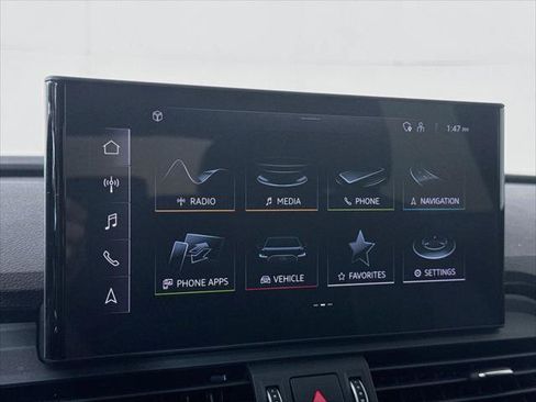 Certified 2023 Audi Q5 2.0T Premium w/ Convenience Package AWD/4WD image 16