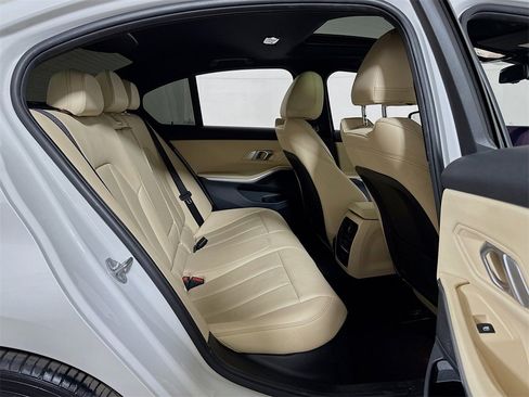 Used 2023 BMW 330i 330i w/ Driving Assistance Package image 27