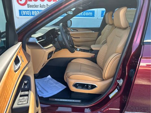 New 2026 Jeep Grand Cherokee L Summit AWD/4WD image 24