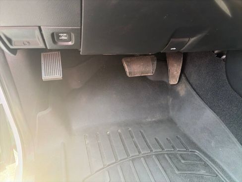 Used 2022 RAM 3500 Limited AWD/4WD image 27