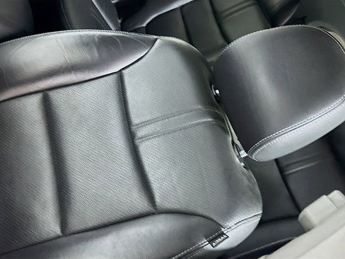 Used 2015 Kia Sorento SX image 21