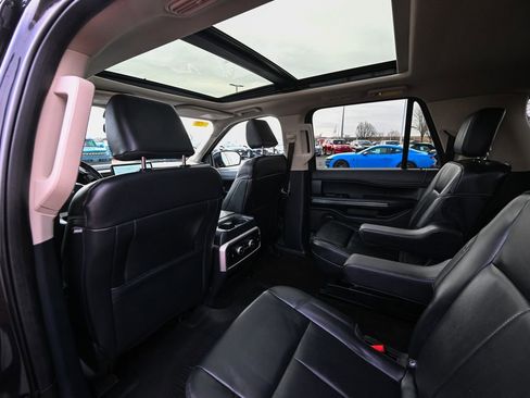 Used 2022 Ford Expedition Max XLT image 21