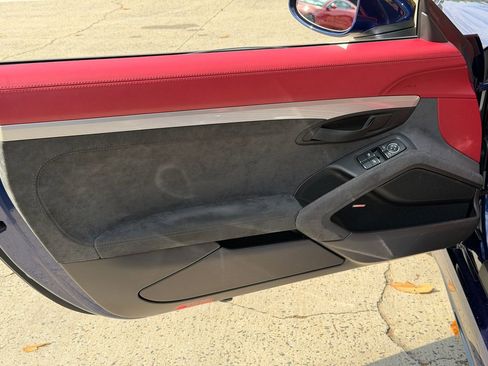 Used 2021 Porsche 718 Boxster Spyder RWD image 14