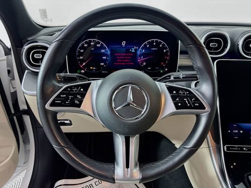 Used 2025 Mercedes-Benz C 300 Sedan image 12