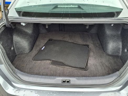 Used 2025 Nissan Altima 2.5 SV FWD image 24