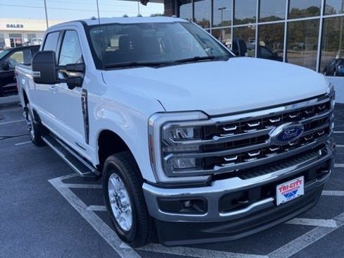 New 2026 Ford F250 XLT w/ XLT Premium Package image 20