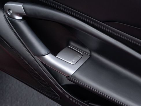 Used 2022 Ferrari F8 Tributo RWD image 58