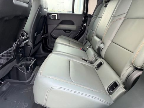 New 2026 Jeep Gladiator Mojave AWD/4WD image 11