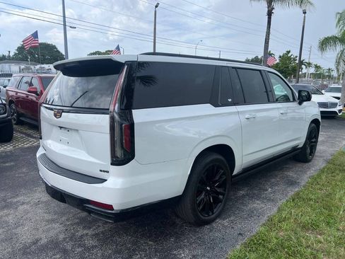 Used 2022 Cadillac Escalade ESV Sport w/ Touring Package AWD/4WD image 5