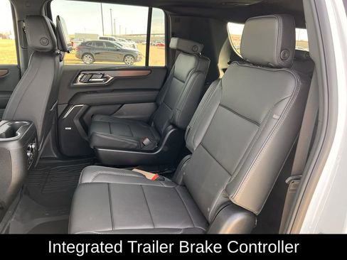 New 2026 GMC Yukon XL Denali w/ Denali Reserve Package image 32