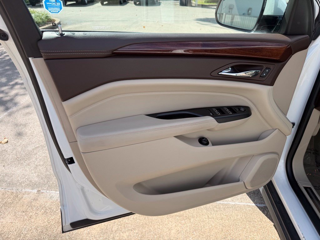 Used 2016 Cadillac SRX Performance w/ Driver Awareness Package FWD image 13