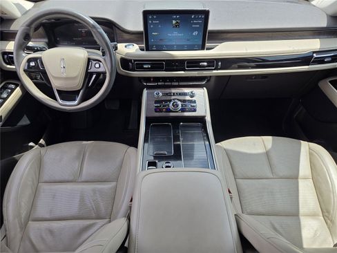 Used 2022 Lincoln Aviator Reserve w/ Equipment Group 201A AWD/4WD image 25