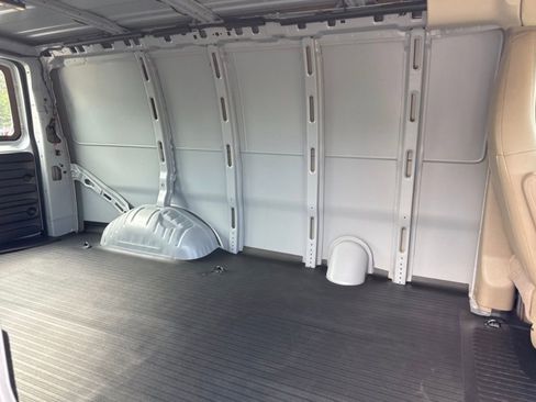 New 2025 Chevrolet Express 2500 w/ Driver Convenience Package image 10