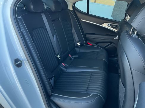 Used 2026 Genesis G70 2.5T Prestige RWD image 18