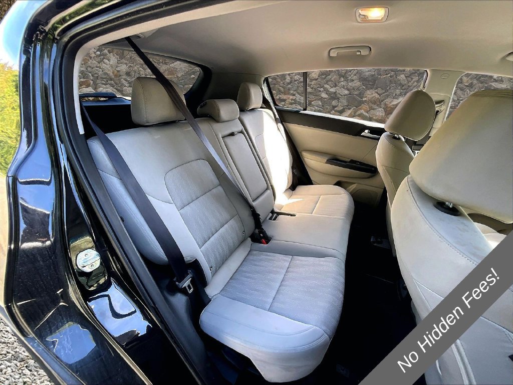 Used 2022 Kia Sportage LX AWD/4WD image 24