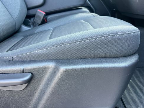 Used 2022 Chevrolet Silverado 1500 RST image 23