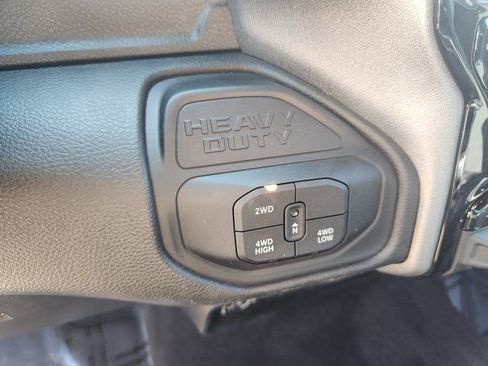 New 2025 RAM 2500 Tradesman AWD/4WD image 17