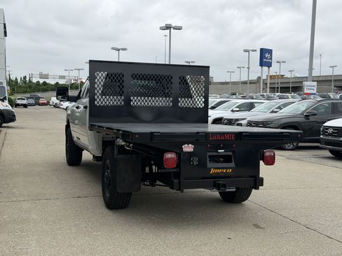 New 2026 RAM 3500 Tradesman AWD/4WD image 7