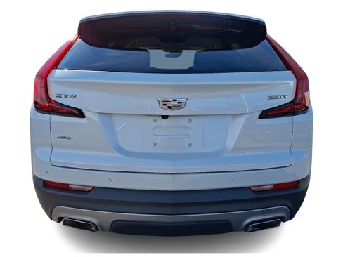 Used 2020 Cadillac XT4 Premium Luxury w/ Cold Weather Package image 4