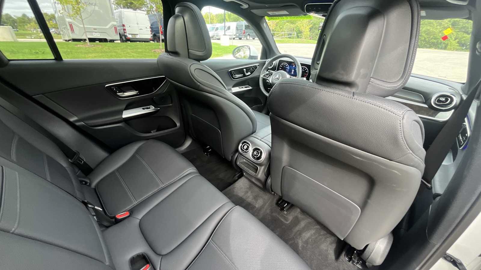 Used 2026 Mercedes-Benz GLC 300 4MATIC image 13