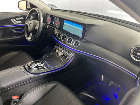 Used 2018 Mercedes-Benz E 300 image 29