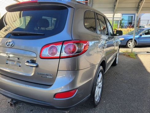 Used 2011 Hyundai Santa Fe Limited AWD/4WD image 4