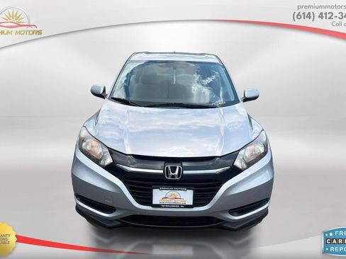 Used 2018 Honda HR-V LX image 8