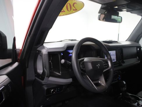 Used 2023 Ford Bronco 4-Door image 18