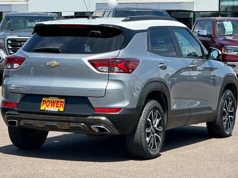 Used 2023 Chevrolet TrailBlazer ACTIV AWD/4WD image 4