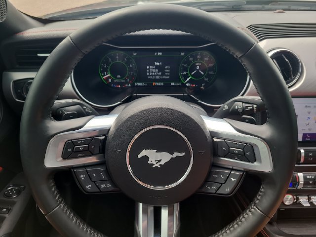 Used 2022 Ford Mustang GT Premium w/ Equipment Group 401A RWD image 25