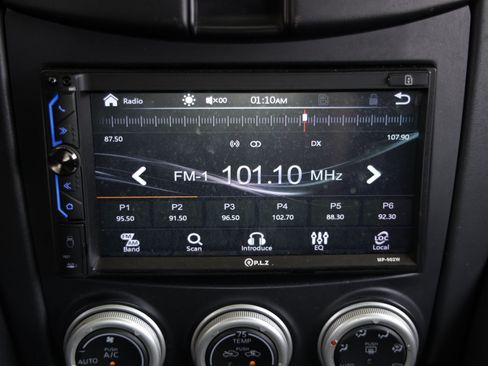 Used 2012 Nissan 370Z Coupe RWD image 28