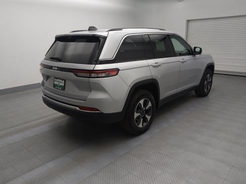 Used 2022 Jeep Grand Cherokee Limited 4xe w/ Luxury Tech Group II image 9