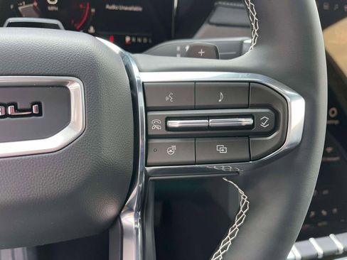 New 2026 GMC Acadia Denali w/ Super Cruise Package image 28