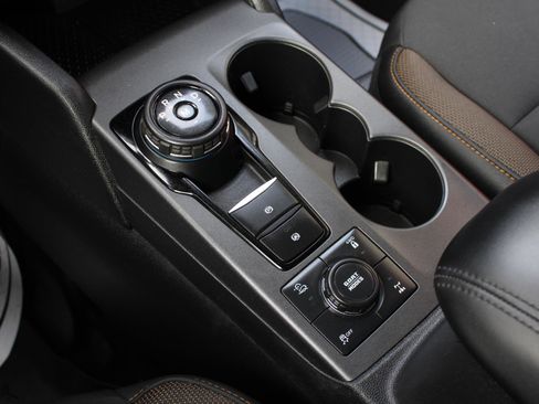 Used 2022 Ford Bronco Sport Badlands image 14