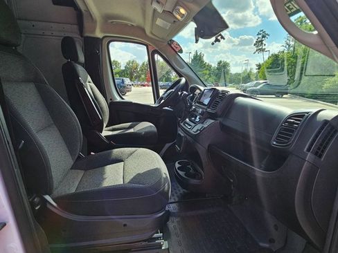 Used 2023 RAM ProMaster 2500 FWD image 22