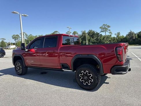 Used 2025 GMC Sierra 2500 AT4X AWD/4WD image 5