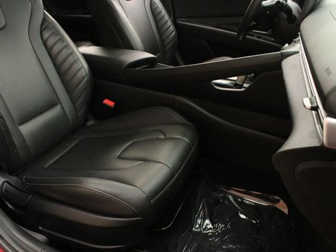 Used 2025 Hyundai Elantra Limited FWD image 26