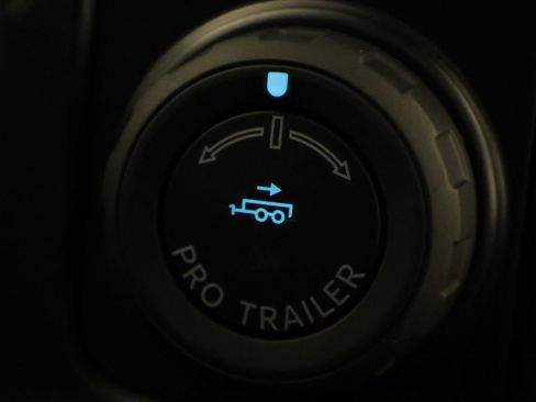 Used 2023 Ford F250 Lariat w/ Lariat Ultimate Package AWD/4WD image 26