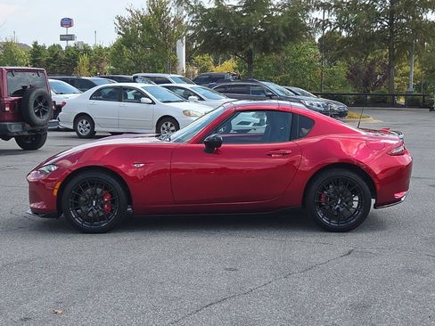 Used 2025 MAZDA MX-5 Miata RF Club RWD image 3