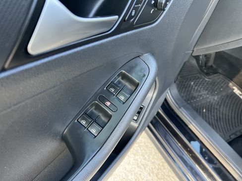 Used 2016 Volkswagen Jetta S FWD image 12