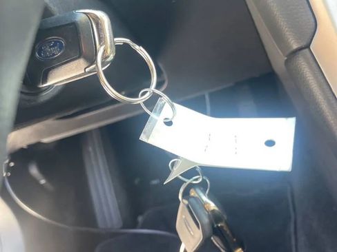 Used 2016 Ford Fusion SE image 20