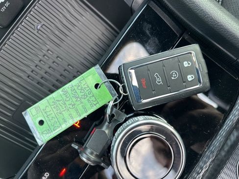 New 2026 Jeep Grand Cherokee Laredo image 34