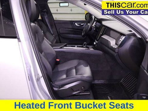 Used 2025 Volvo XC60 B5 Plus AWD/4WD image 26