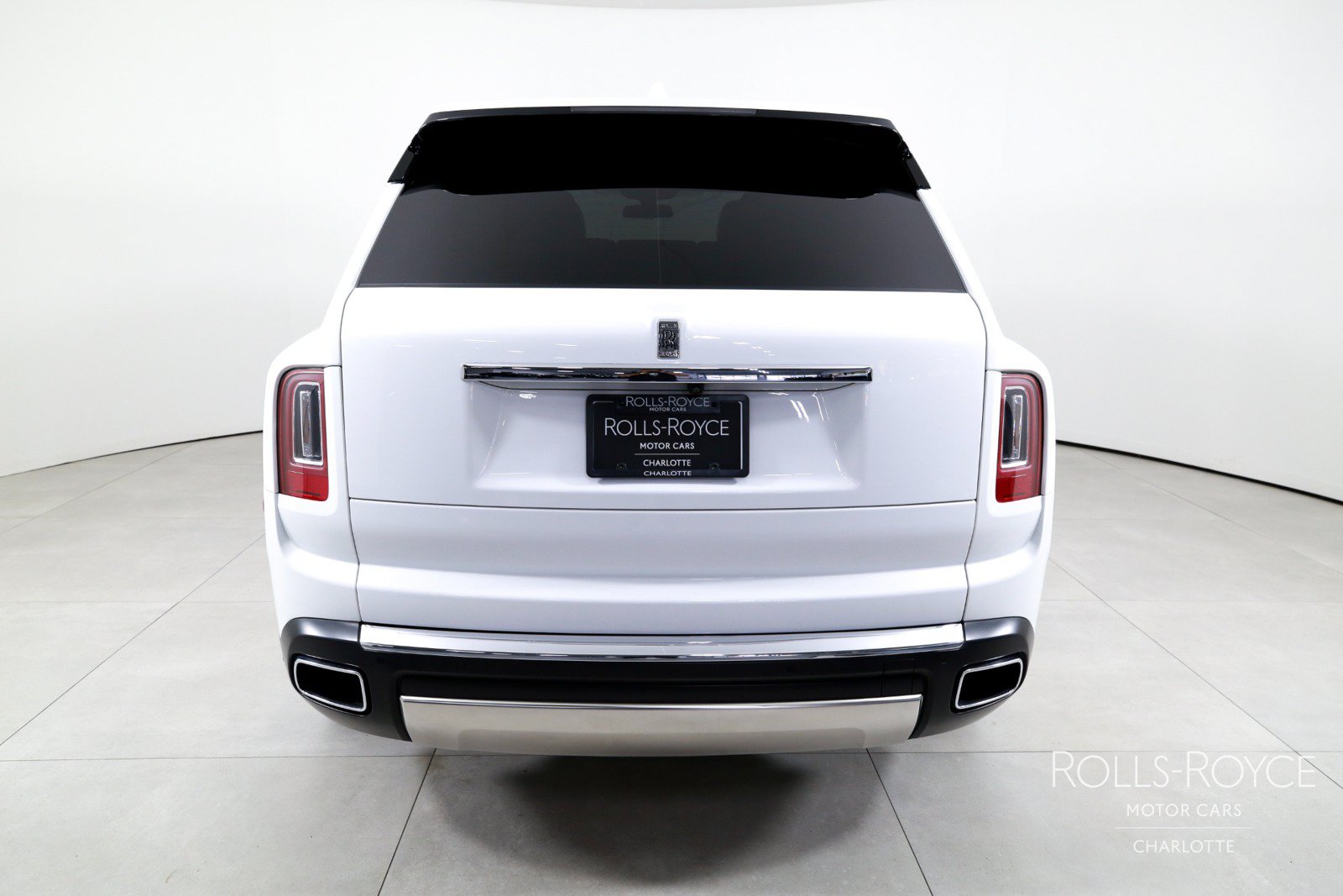 Used 2020 Rolls-Royce Cullinan AWD/4WD image 9