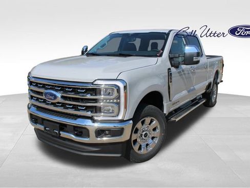 New 2026 Ford F250 Lariat w/ Chrome Package image 1