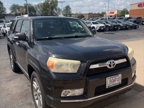 Used 2013 Toyota 4Runner Limited image 1