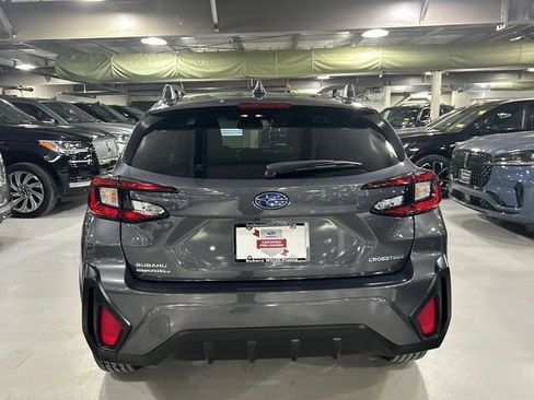 Certified 2024 Subaru Crosstrek 2.0i Premium image 3