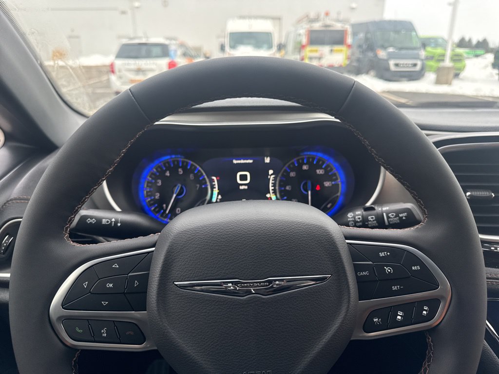 New 2026 Chrysler Pacifica Pinnacle AWD/4WD image 26