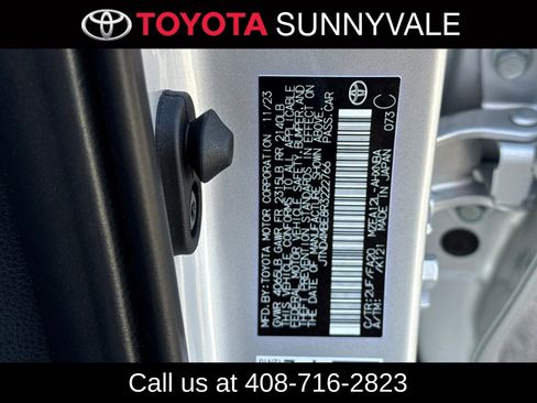 Certified 2024 Toyota Corolla SE w/ SE Package image 31